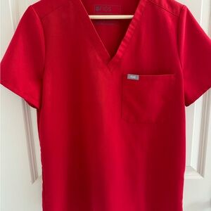 Figs Catarina Scrub top and Zamora jogger scrub pants